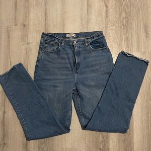 Abercrombie curve love ultra high rise 90s straight leg 31XL